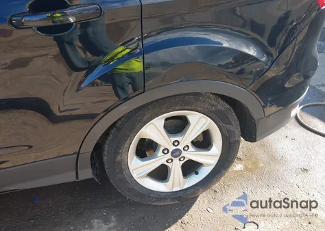 2016 Ford Escape Se z USA, uszkodzony, nr VIN 1FMCU9GX4GUB93826